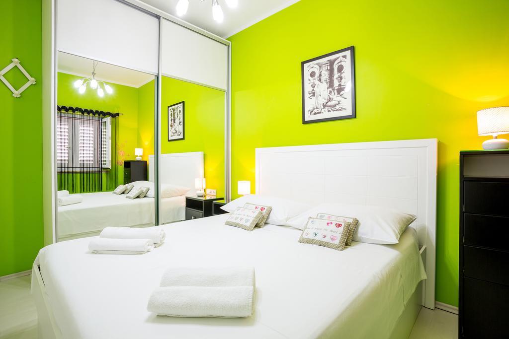 Apartments Biserka Bol Room photo