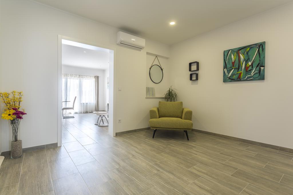 Apartments Biserka Bol Exterior photo